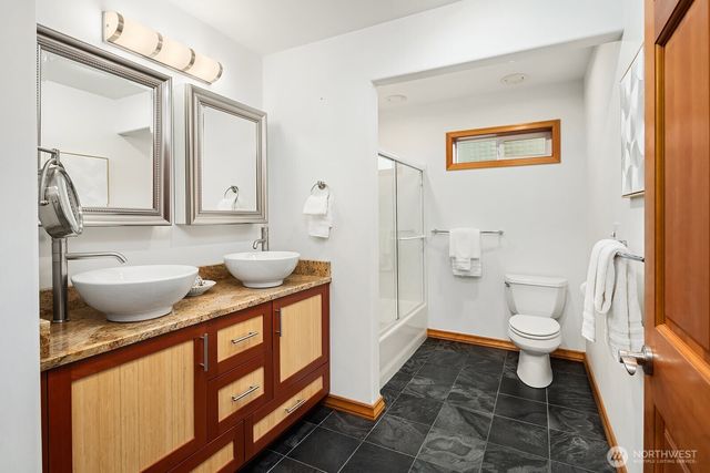 12322 NE 134th Street, Kirkland, WA 98034