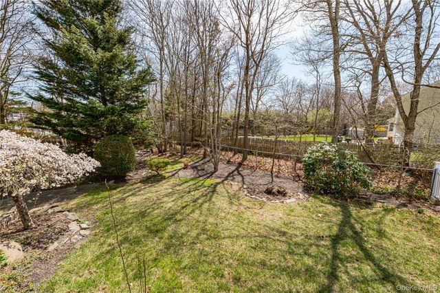 209 Fairway Drive, Wading River, NY 11792