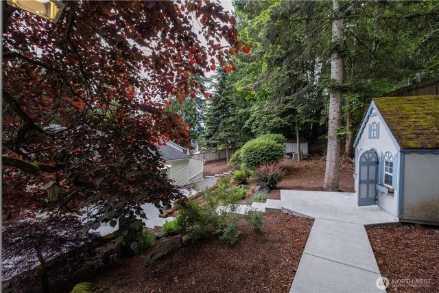 4649 189th Place SE, Issaquah, WA 98027