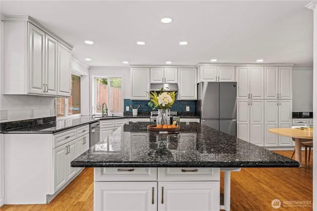 4649 189th Place SE, Issaquah, WA 98027