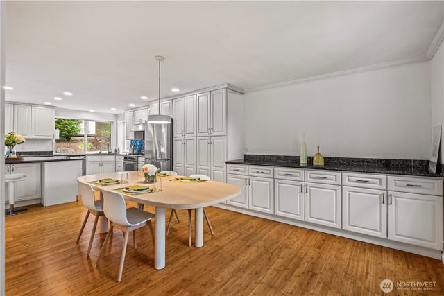 4649 189th Place SE, Issaquah, WA 98027