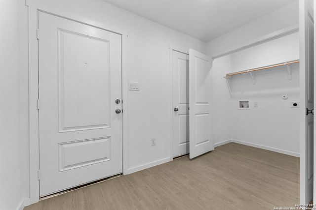 7246 Brownleaf Dr, San Antonio, TX 78227