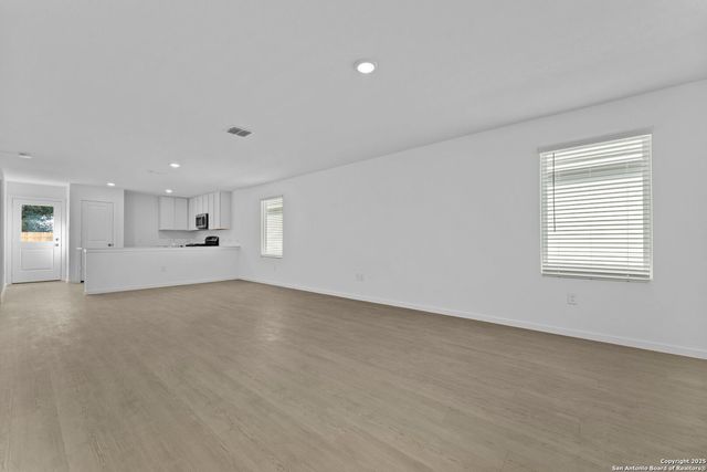 7246 Brownleaf Dr, San Antonio, TX 78227