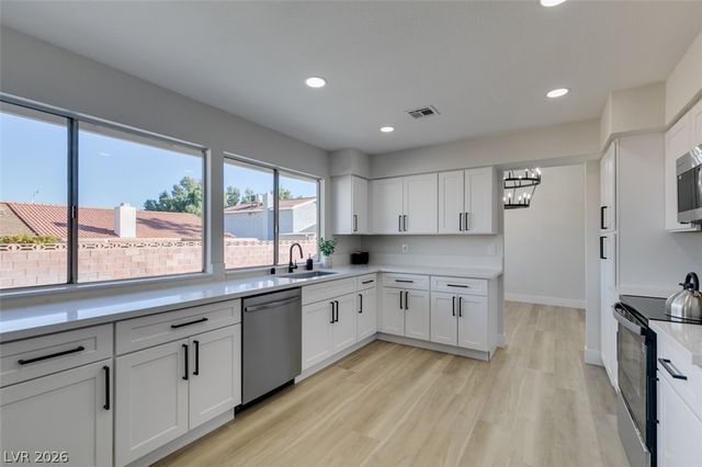 4650 White Rock Drive, Las Vegas, NV 89121