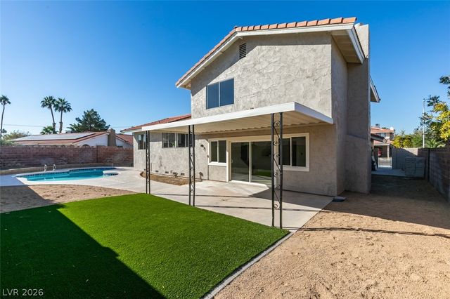 4650 White Rock Drive, Las Vegas, NV 89121