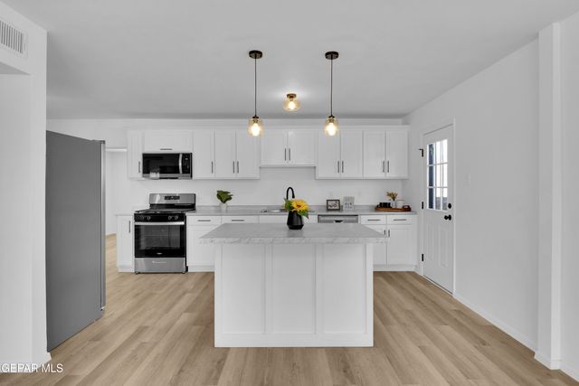 8505 MOUNT TIBET Drive, El Paso, TX 79904