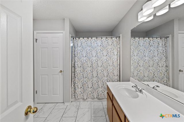 1010 Cedar Crest Drive, Cedar Park, TX 78613