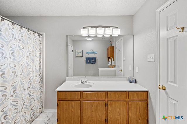 1010 Cedar Crest Drive, Cedar Park, TX 78613