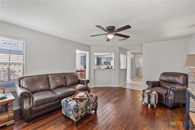1010 Cedar Crest Drive, Cedar Park, TX 78613