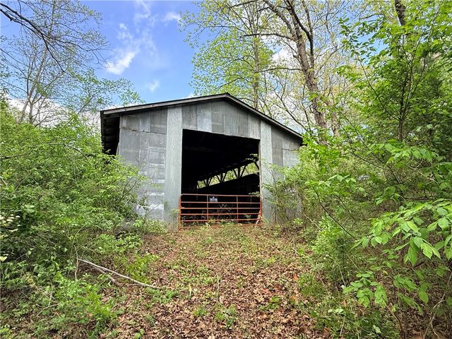 15306 Trace Branch Road, West Fork, AR 72774
