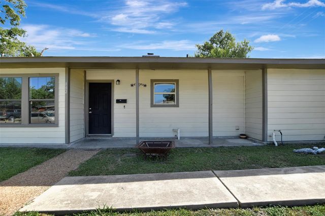 802 Littlejohn Court, Pasadena, TX 77502