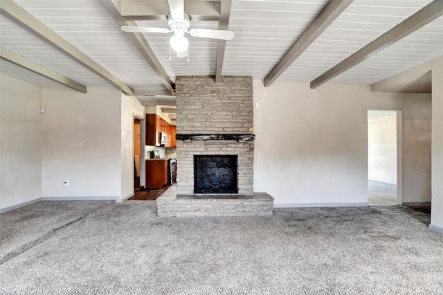 802 Littlejohn Court, Pasadena, TX 77502