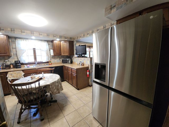 66 Sugar Hill Road, Swanzey, NH 03446