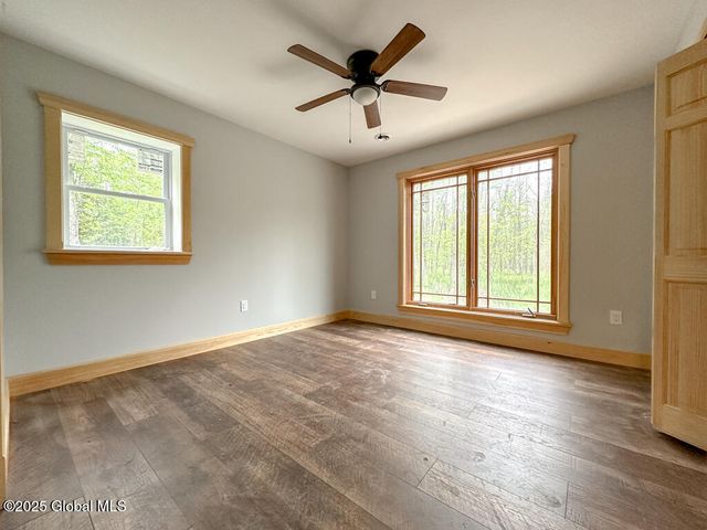 25 Forest Road, Queensbury, NY 12845