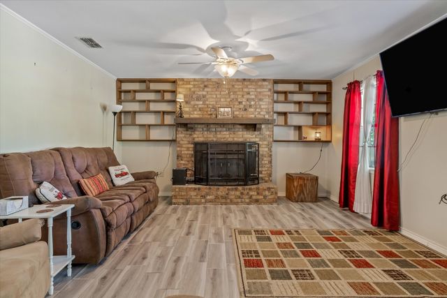 24291 State Highway 19, Canton, TX 75103