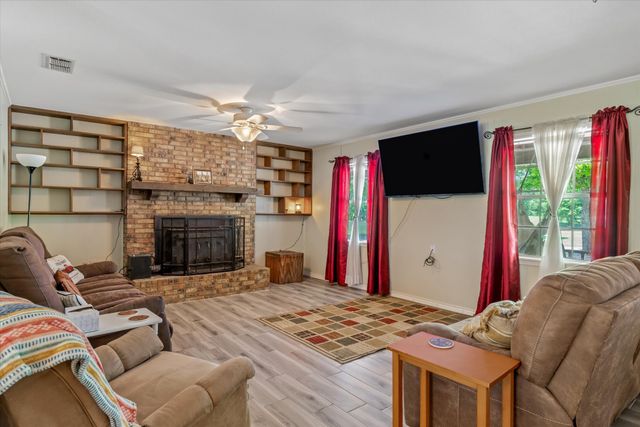 24291 State Highway 19, Canton, TX 75103