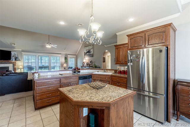 1995 Graham Place, Pryor, OK 74361