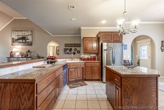 1995 Graham Place, Pryor, OK 74361