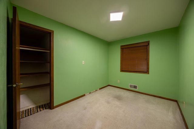 1039 25th Avenue N, Saint Cloud, MN 56303