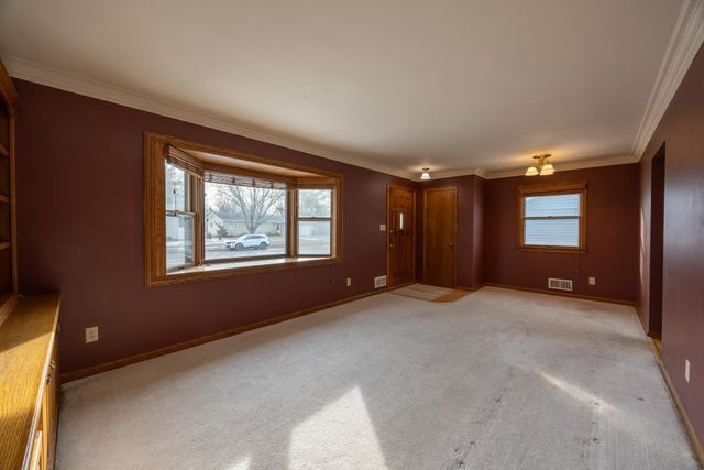 1039 25th Avenue N, Saint Cloud, MN 56303