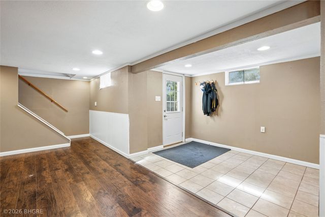 8644 Summit Drive, Clive, IA 50325
