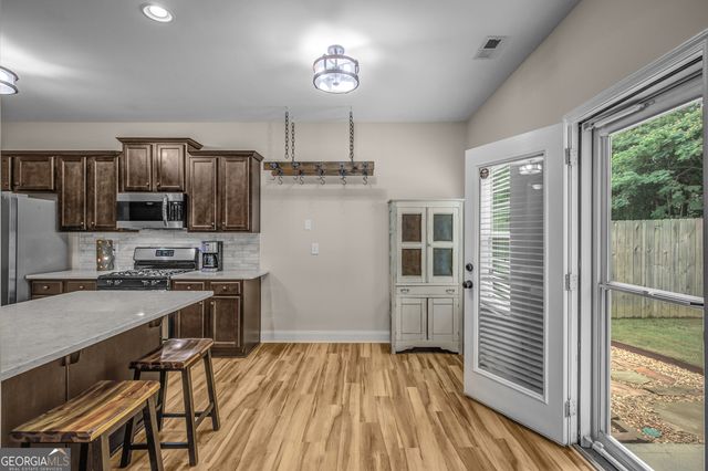 14 Thomaston Street, Newnan, GA 30263