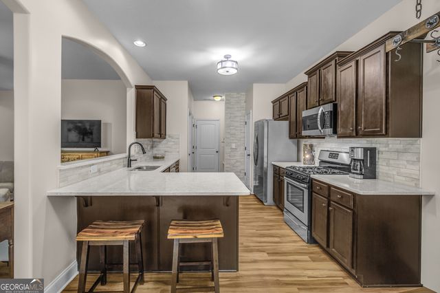 14 Thomaston Street, Newnan, GA 30263