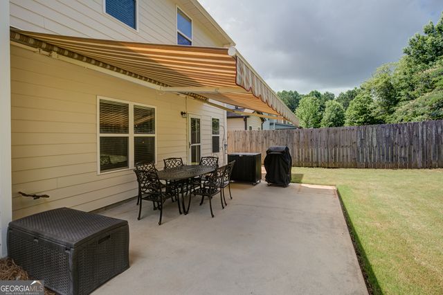 14 Thomaston Street, Newnan, GA 30263