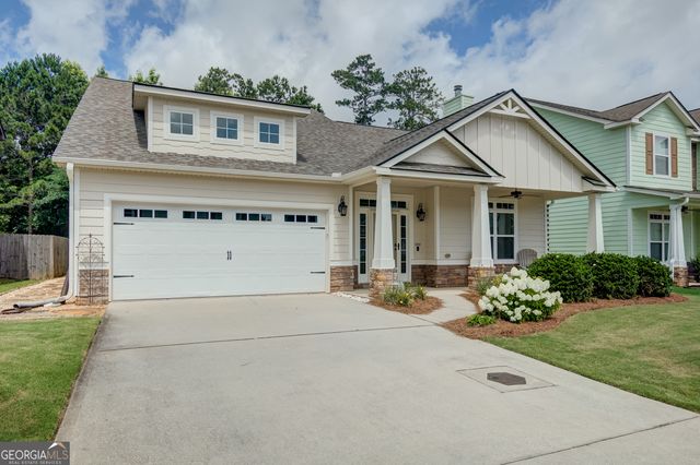 14 Thomaston Street, Newnan, GA 30263