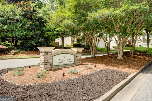 14 Thomaston Street, Newnan, GA 30263