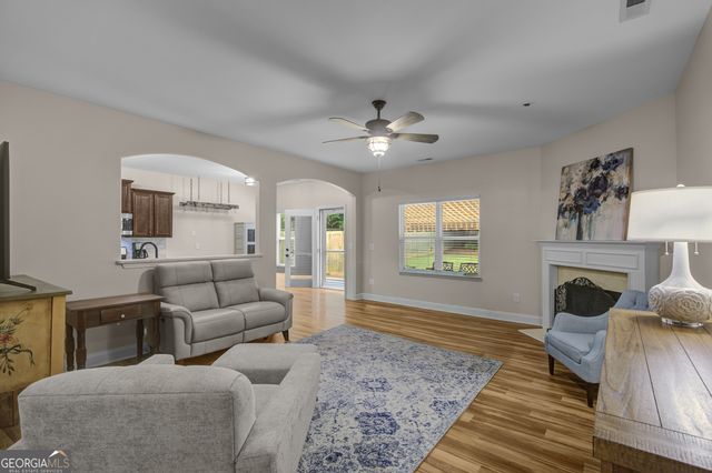14 Thomaston Street, Newnan, GA 30263