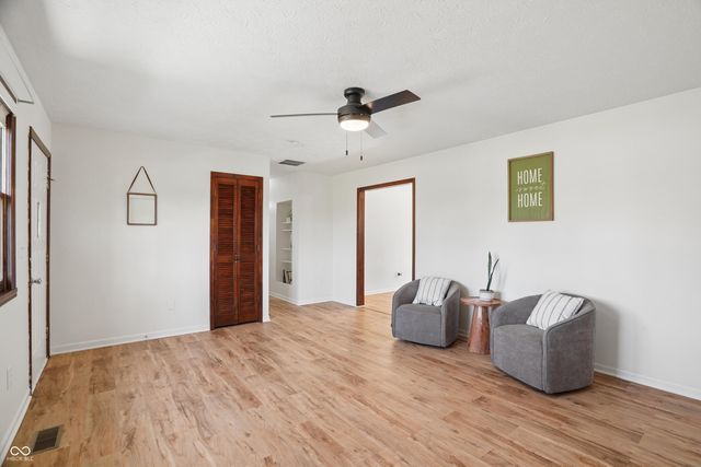 10261 N Rooker Road, Mooresville, IN 46158