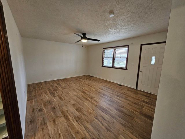 10261 N Rooker Road, Mooresville, IN 46158