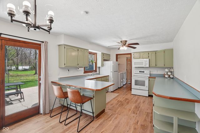 10261 N Rooker Road, Mooresville, IN 46158