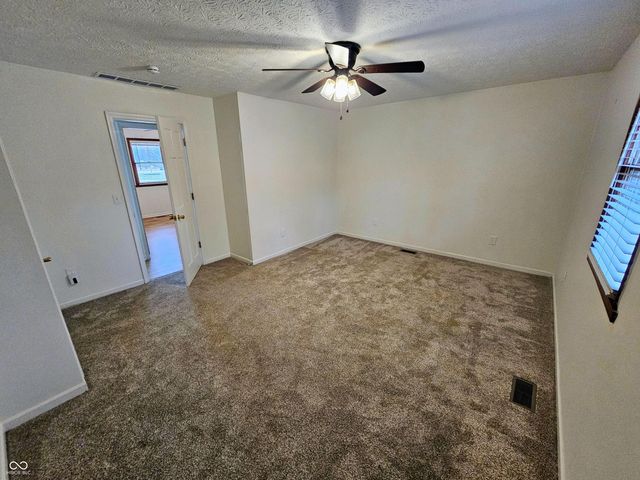 10261 N Rooker Road, Mooresville, IN 46158