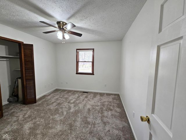 10261 N Rooker Road, Mooresville, IN 46158