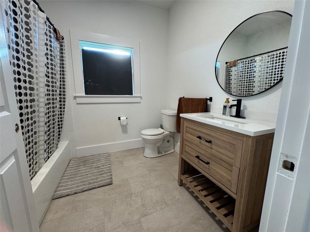 204 W Westhill Drive, Cleburne, TX 76033