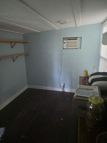 11 Pine Road W, Coldspring, TX 77331