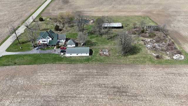 364 W 1650 N, Summitville, IN 46070