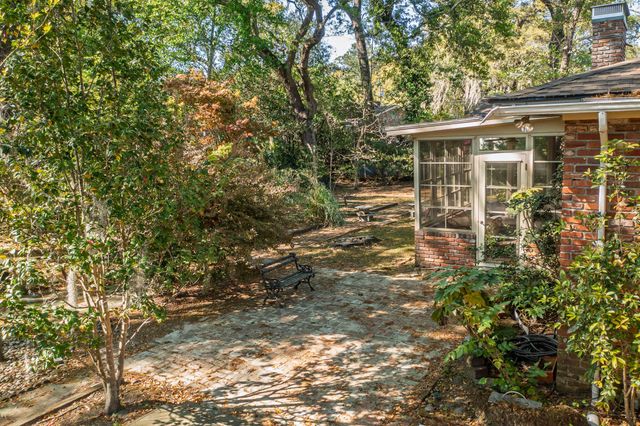 1867 Rugby Lane, Charleston, SC 29407