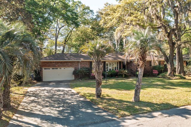 1867 Rugby Lane, Charleston, SC 29407