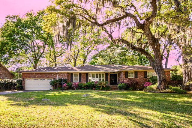 1867 Rugby Lane, Charleston, SC 29407