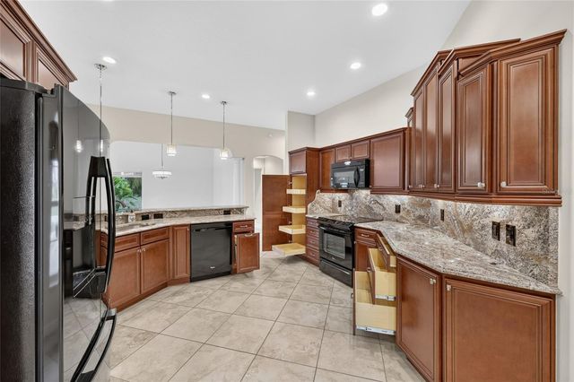 1294 ALLAIRE LOOP, The Villages, FL 32163