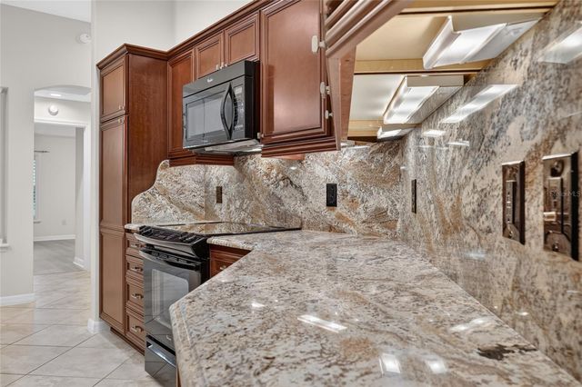 1294 ALLAIRE LOOP, The Villages, FL 32163