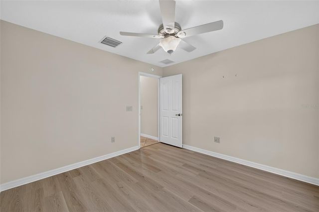 1294 ALLAIRE LOOP, The Villages, FL 32163