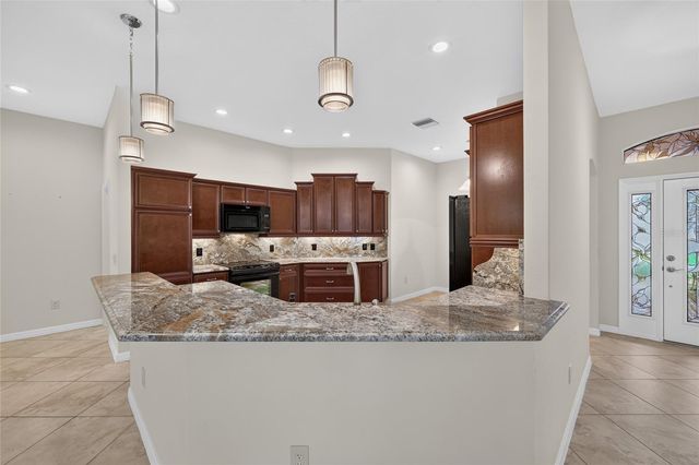 1294 ALLAIRE LOOP, The Villages, FL 32163
