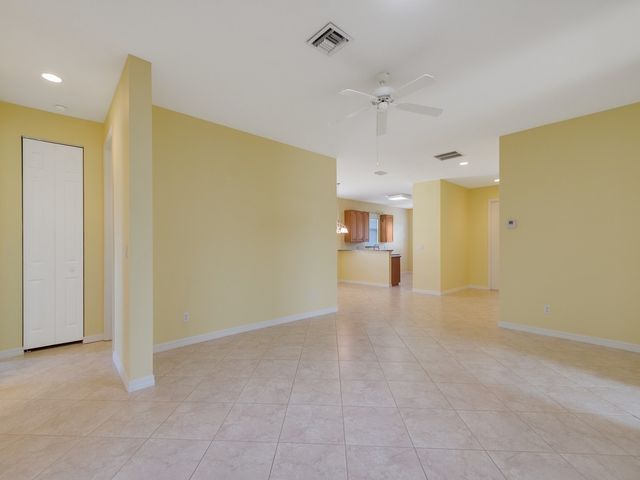 6360 Astor Place, Vero Beach, FL 32966