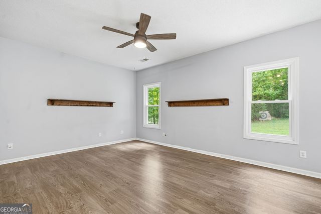 180 Wentworth Drive, Canton, GA 30114