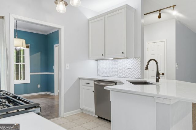 180 Wentworth Drive, Canton, GA 30114