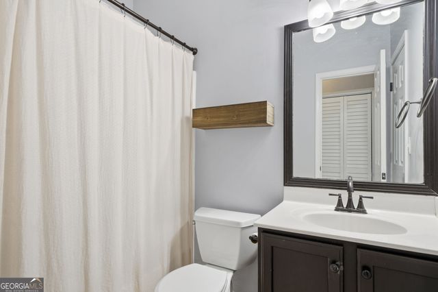 180 Wentworth Drive, Canton, GA 30114